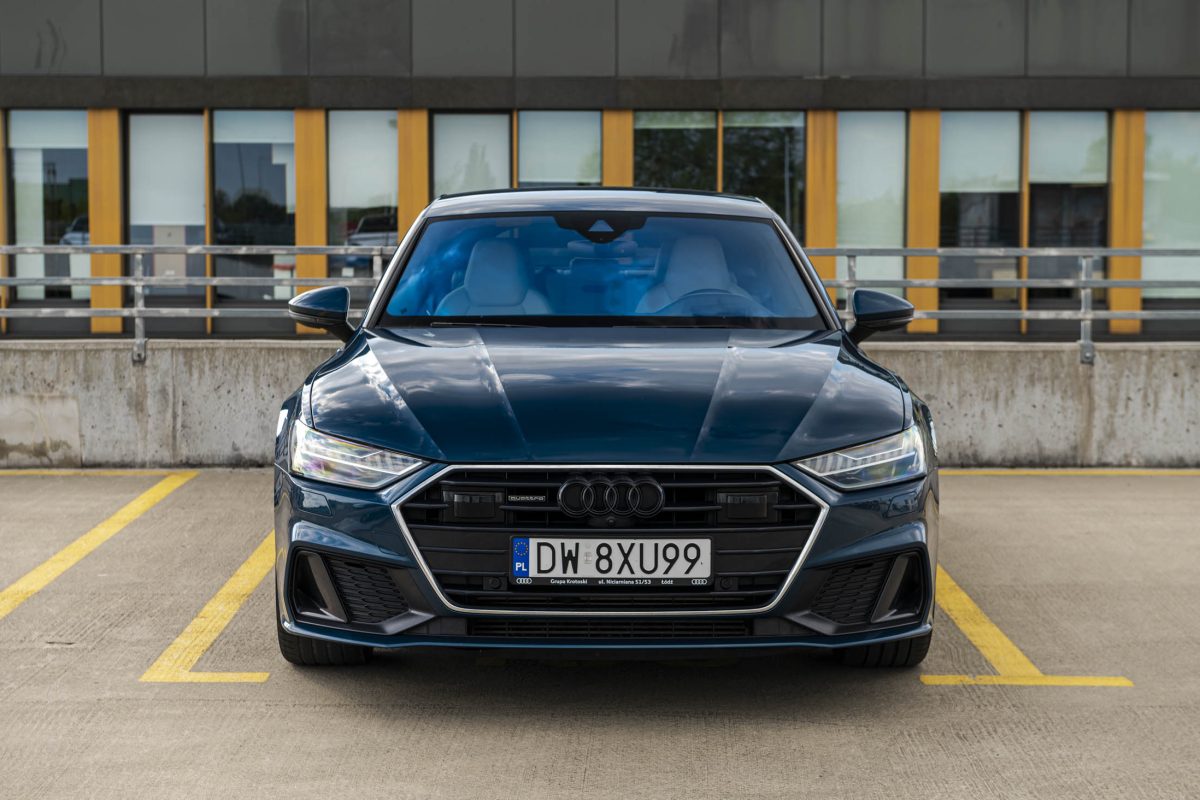 Audi A7 Limited 1
